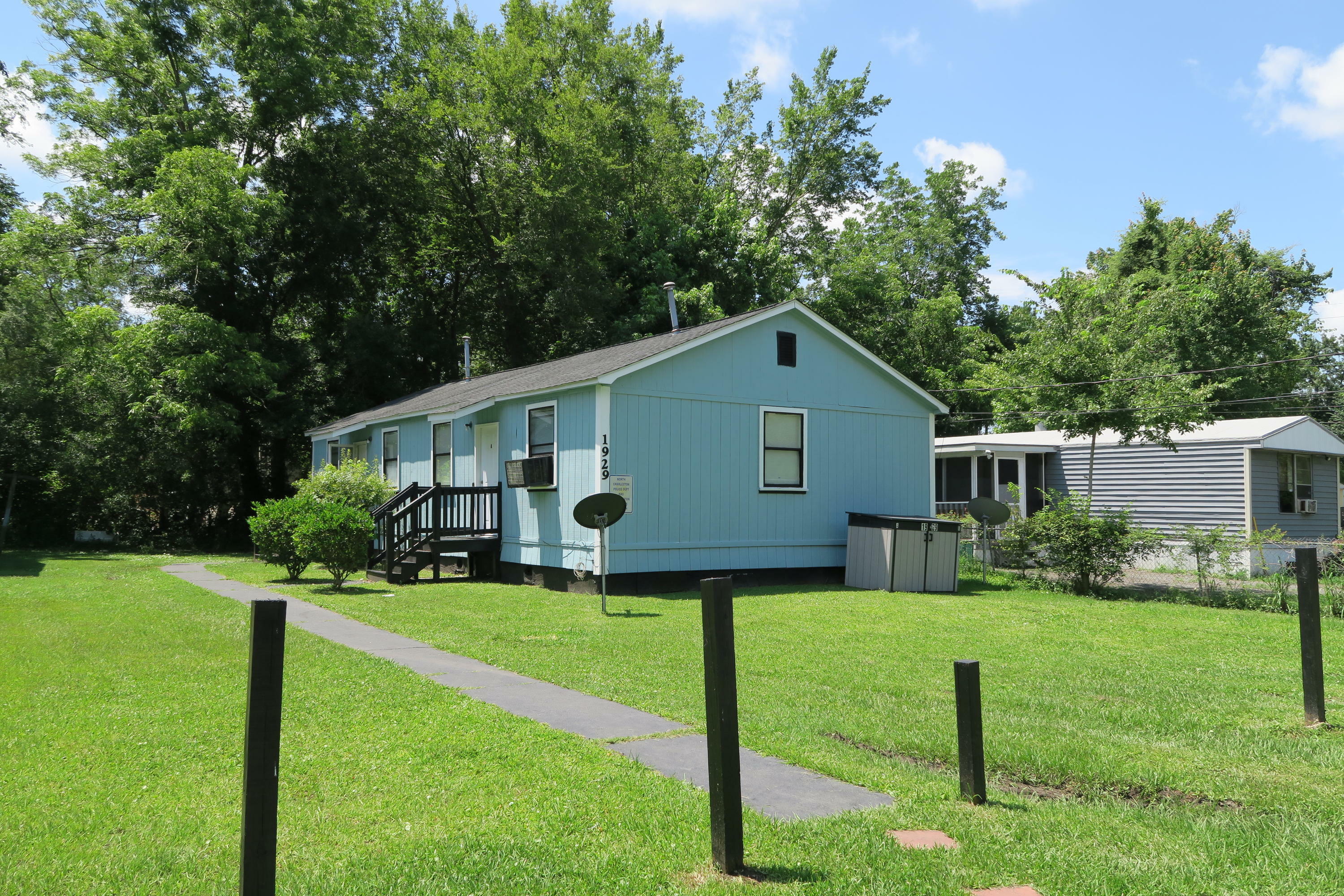 Property Photo:  1927 Iron Street  SC 29406 