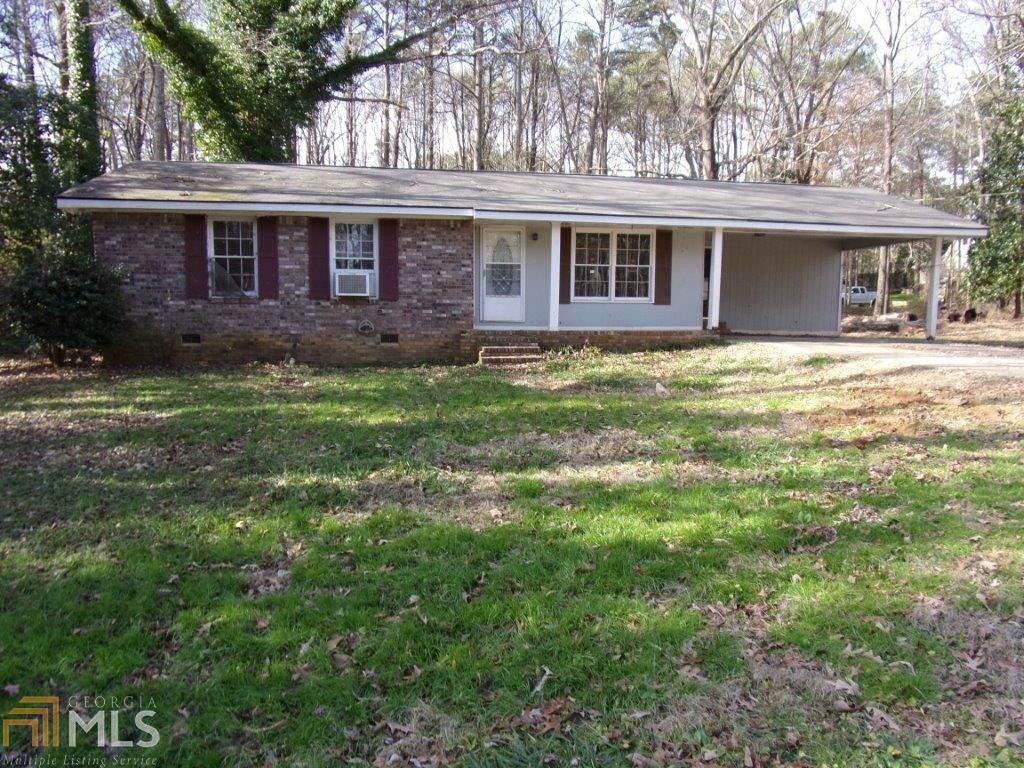 Property Photo:  194 Howell Dr  GA 30115 