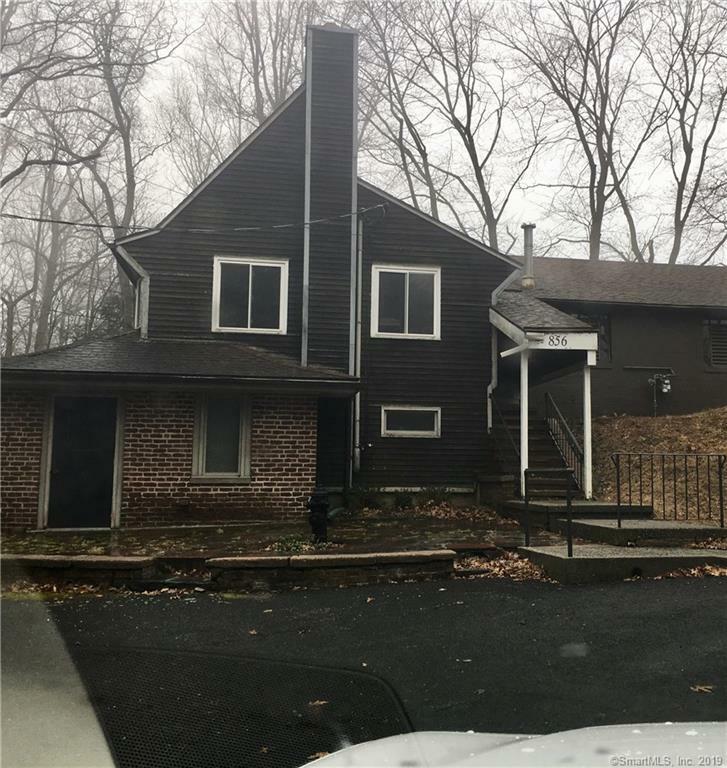 Property Photo: 856 Oakwood Road CT 06477
