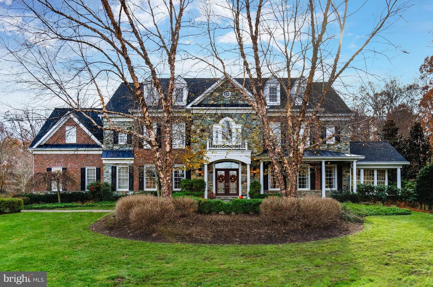 Property Photo:  5862 Saddle Downs Place  VA 20120 