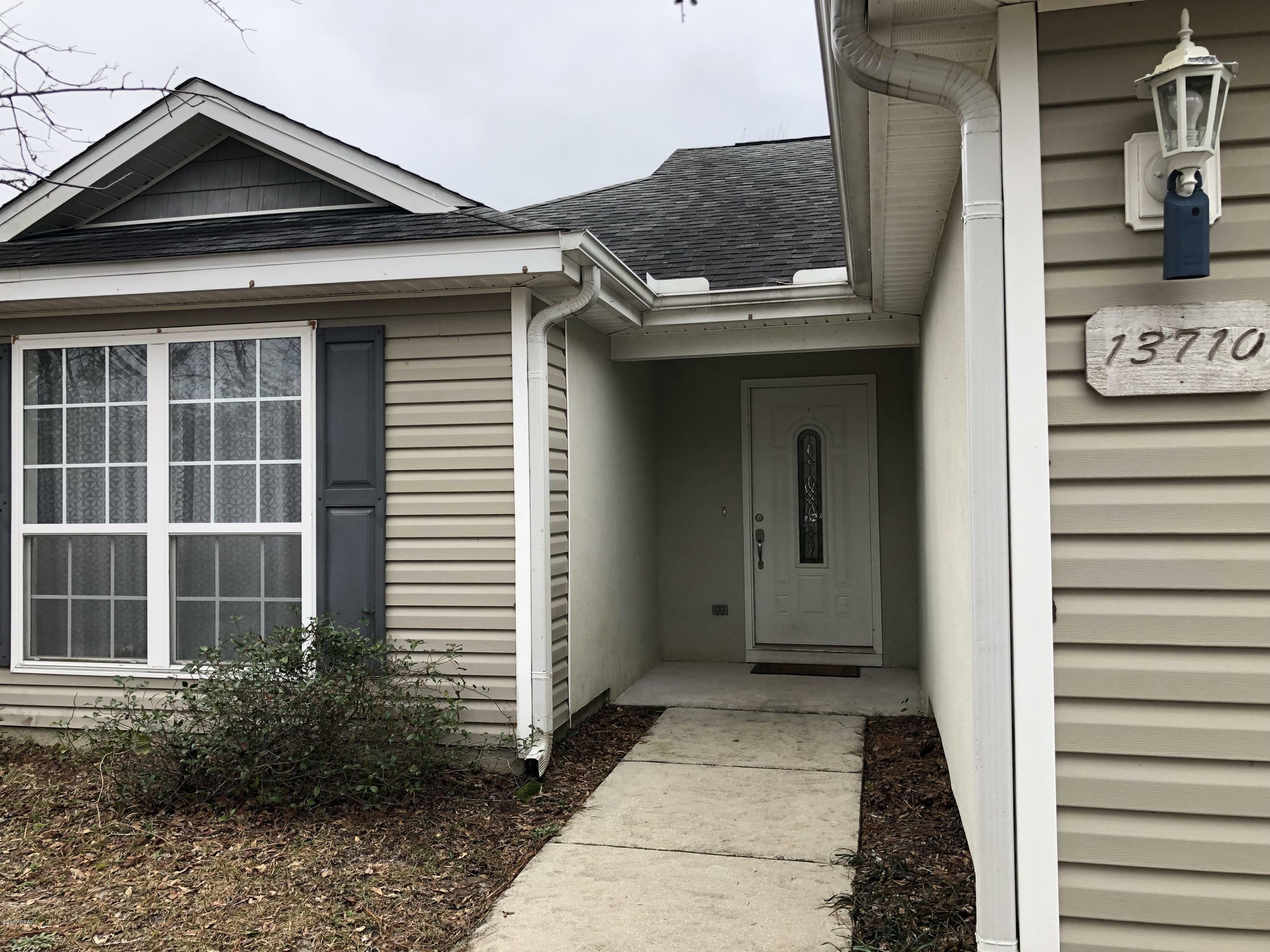 Property Photo: 13710 Mallard Avenue FL 32438