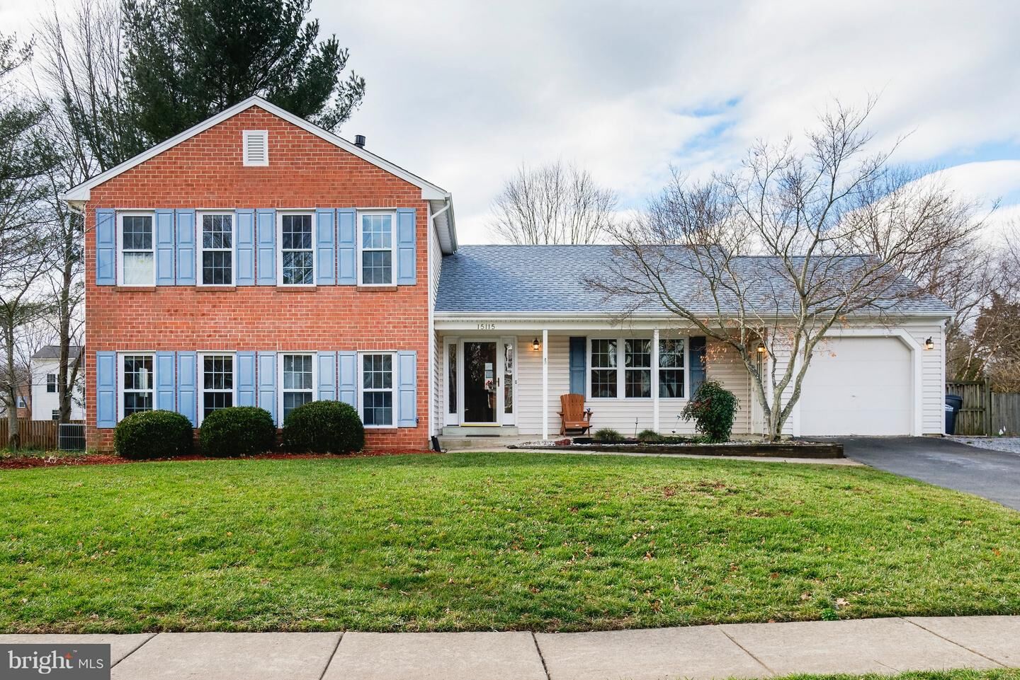 Property Photo:  15115 Honsena Drive  VA 20120 
