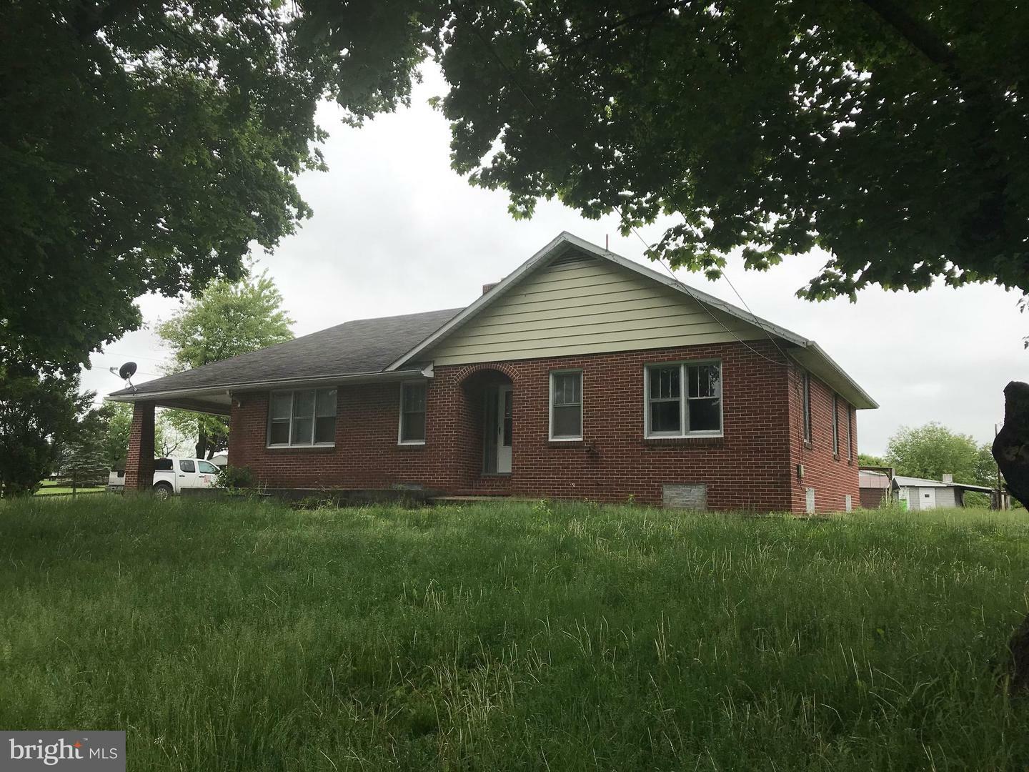 Property Photo: 5999 Molly Pitcher PA 17202