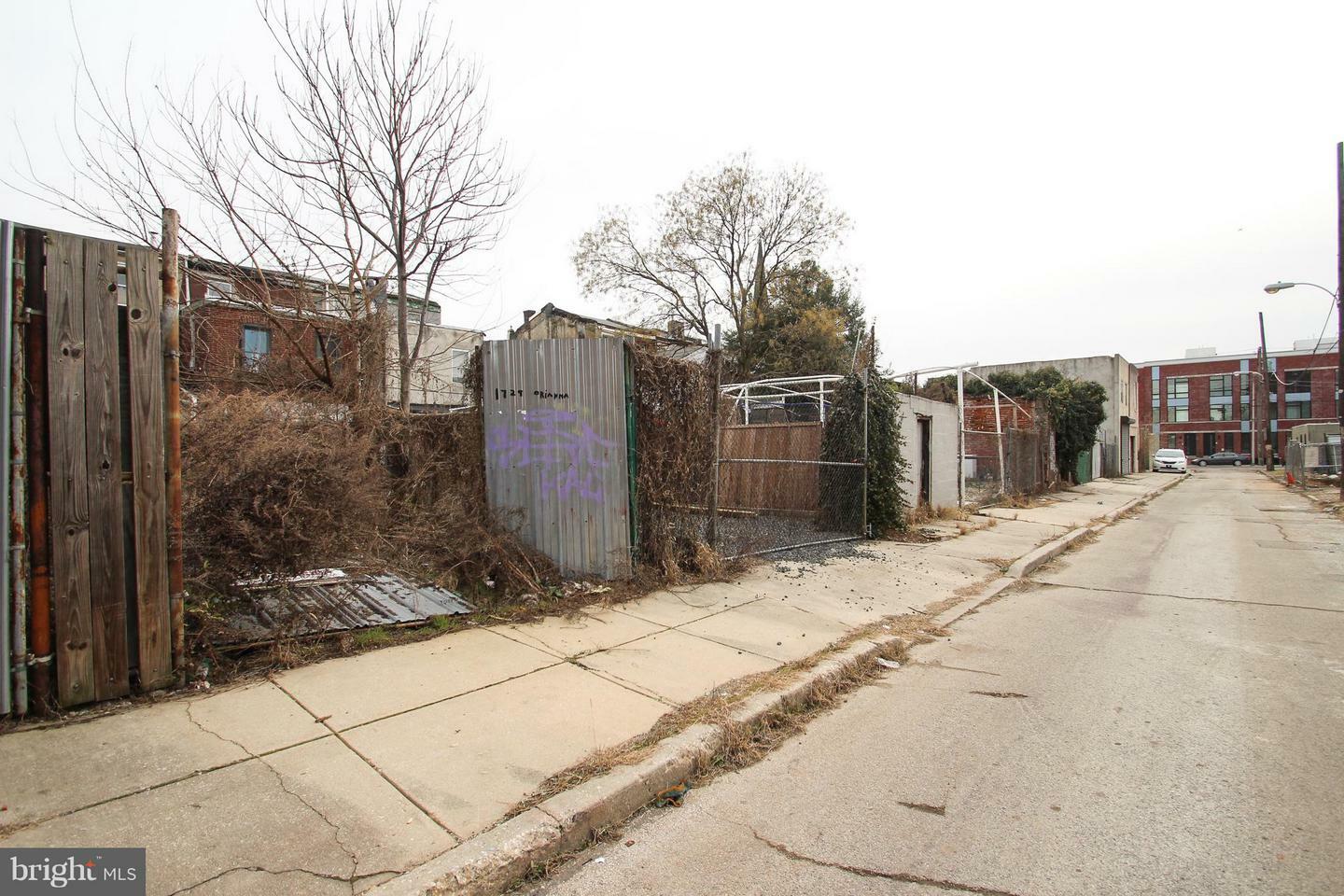 Property Photo: 1729 N Orianna Street PA 19122