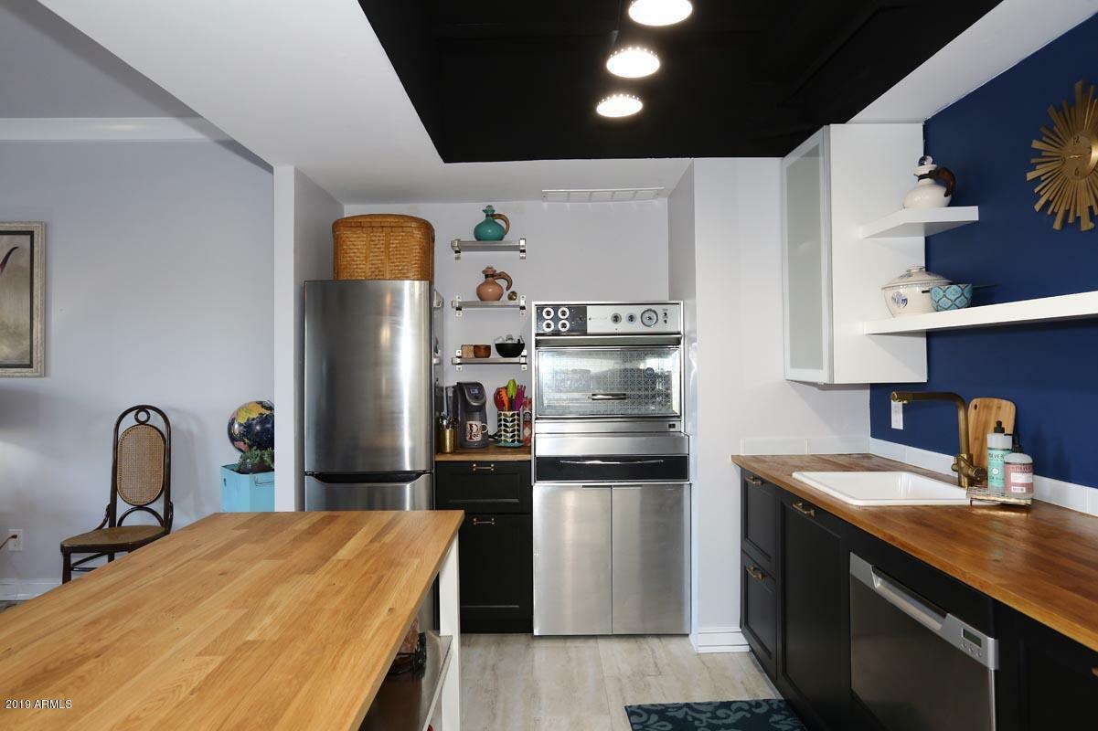 Property Photo:  4750 N Central Avenue 2R  AZ 85012 