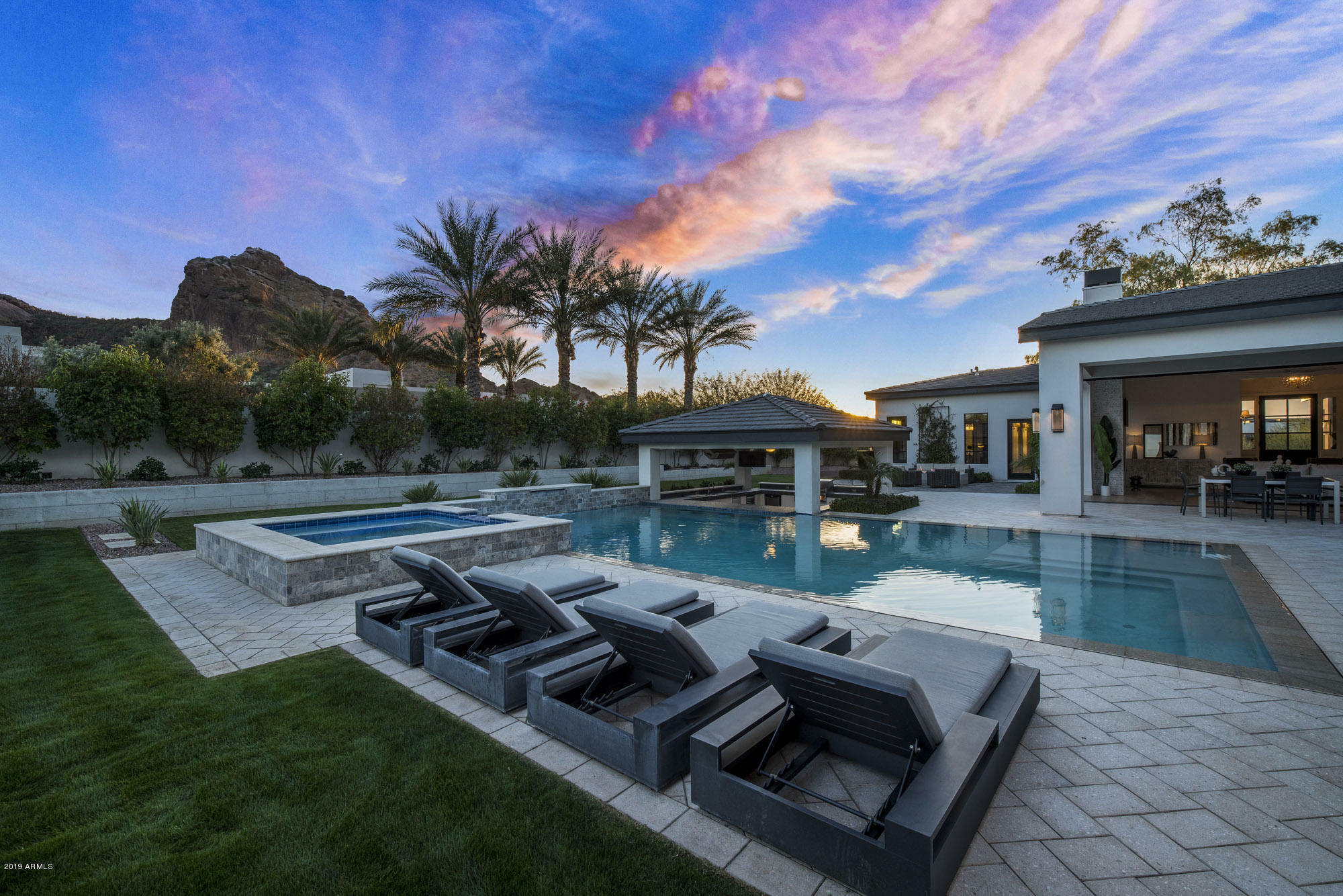 Property Photo: 6133 N 52nd Place AZ 85253