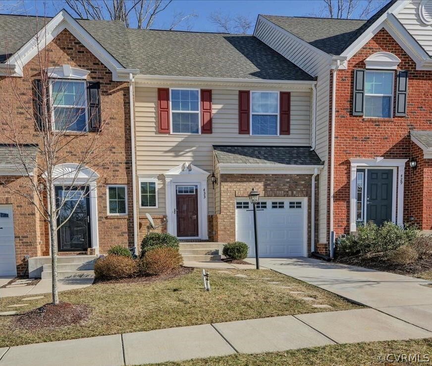 Property Photo: 433 Creekwillow Drive 433 VA 23113