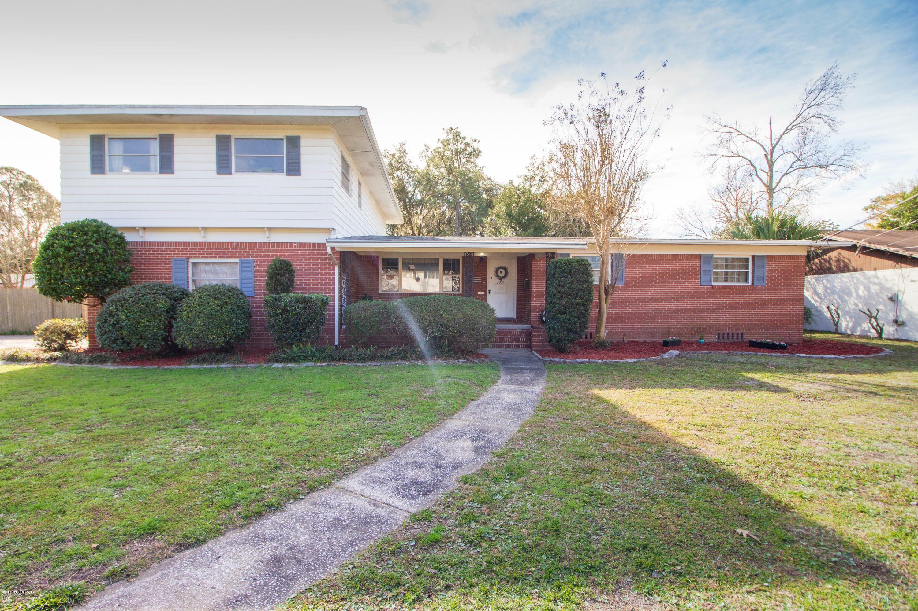 Property Photo:  5552 Riverton Rd  FL 32277 