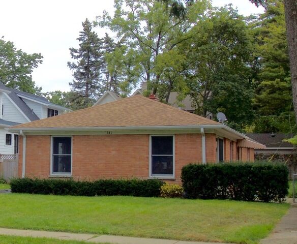 Property Photo:  341 East Scranton Avenue  IL 60044 