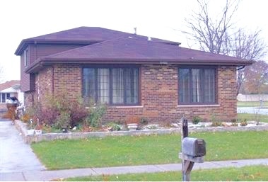 Property Photo: 8400 South Cherry Hill Avenue IL 60477