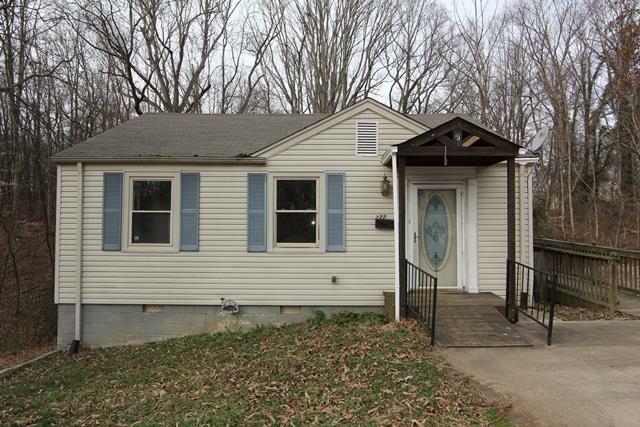 Property Photo:  122 Valley View Cir  TN 37040 