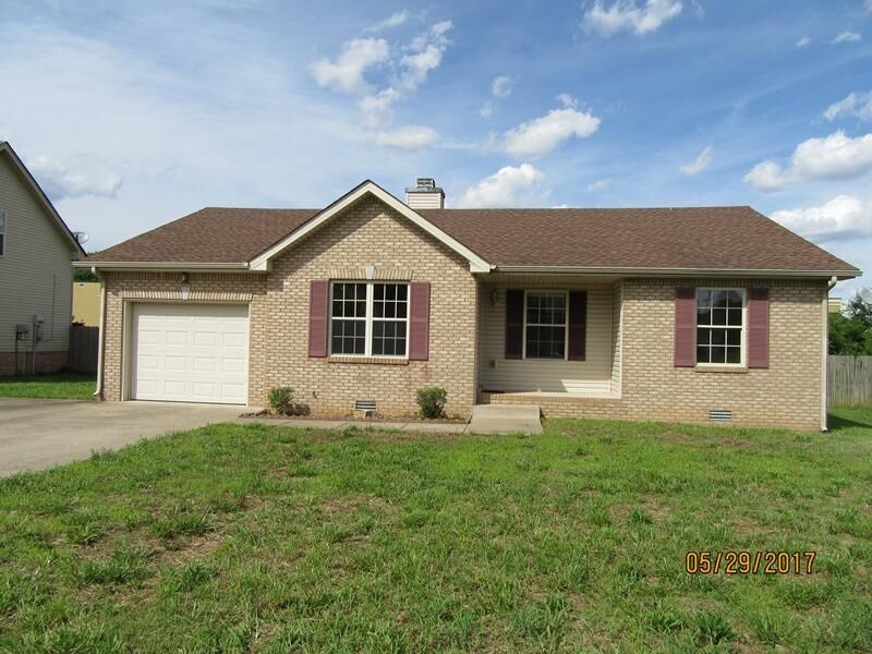 Property Photo:  3205 Veranda Cir  TN 37042 