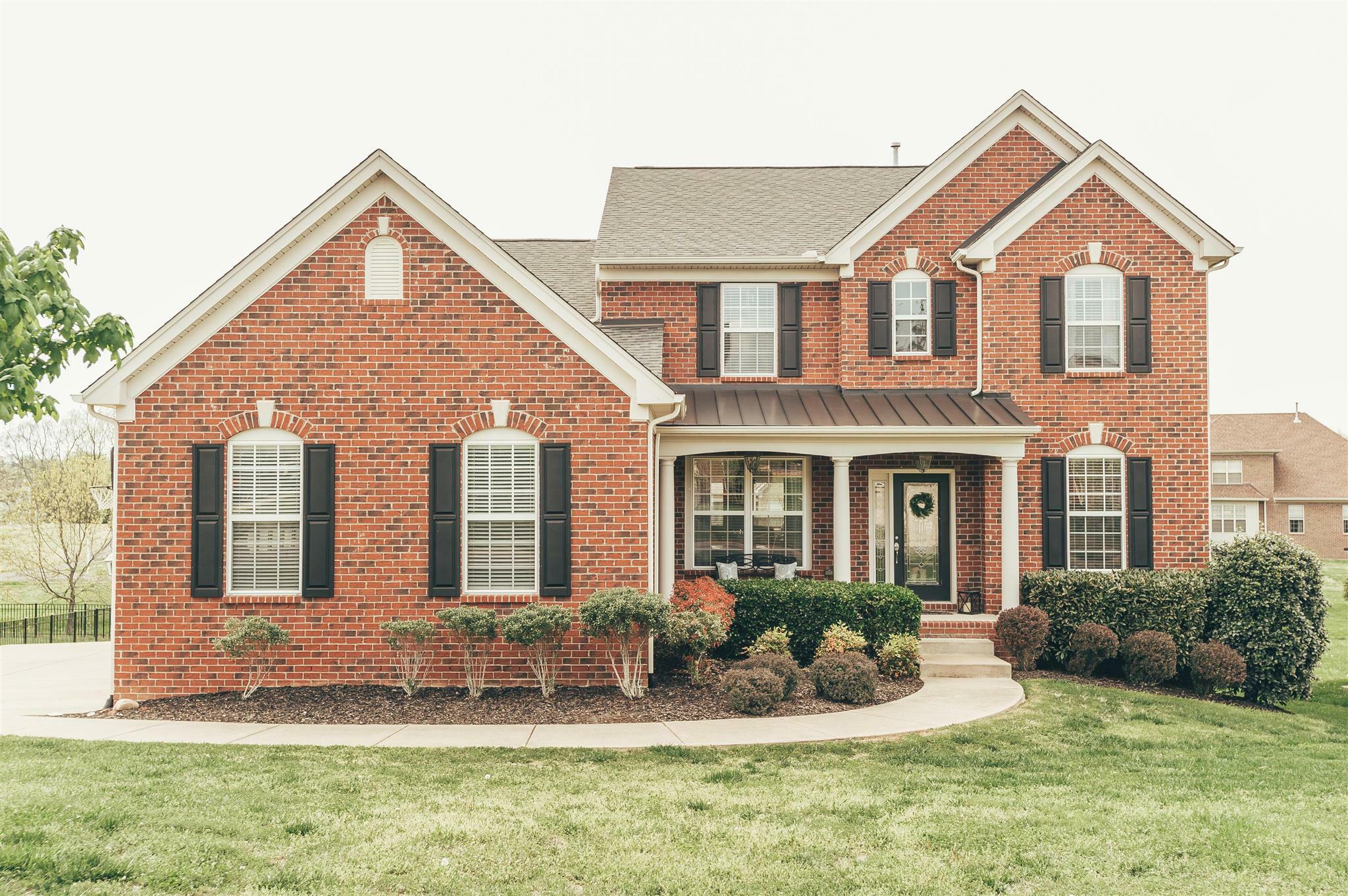 Property Photo: 1059 Avery Trace Cir TN 37075