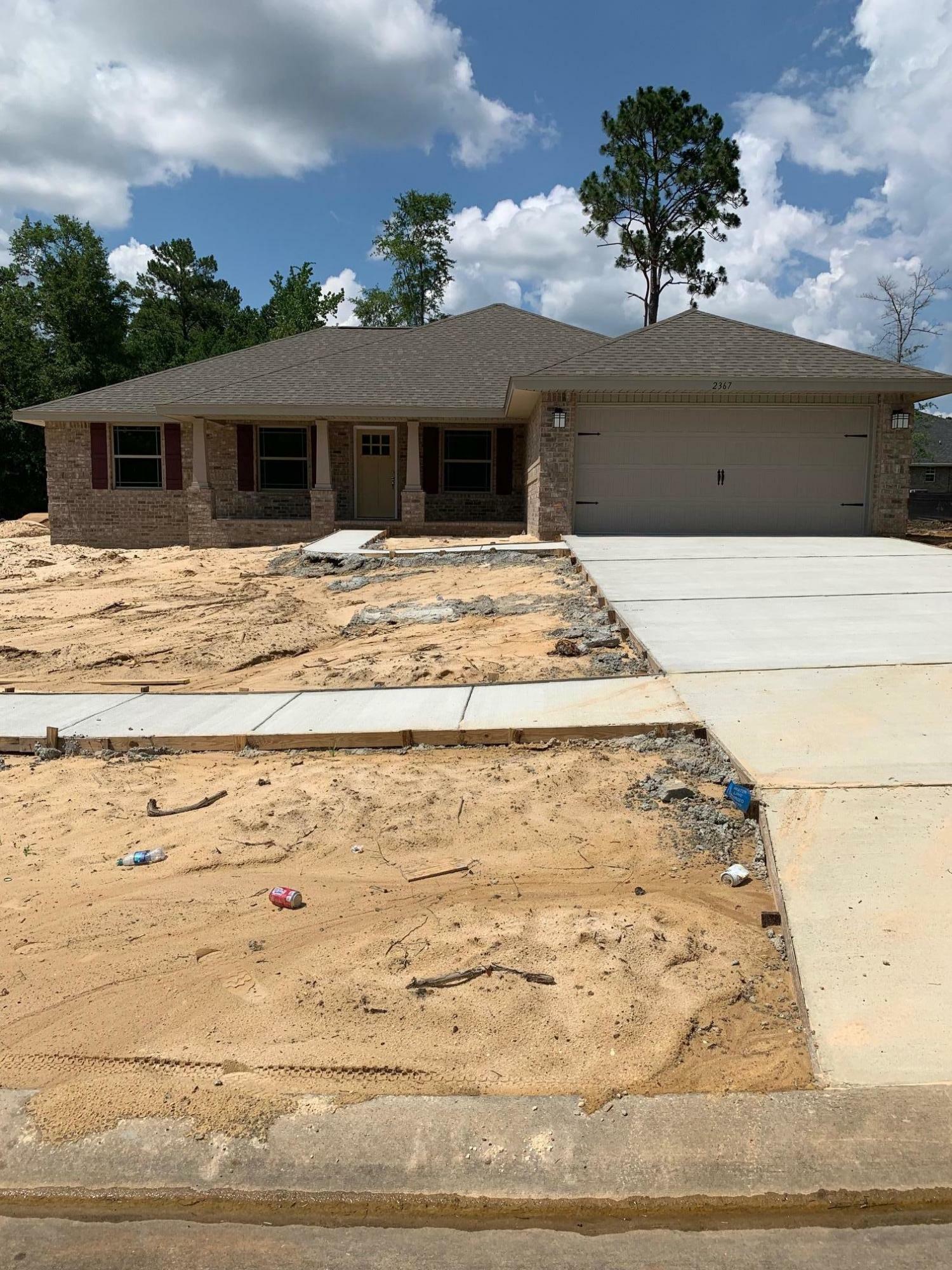 Property Photo: 2367 Genevieve Way FL 32536