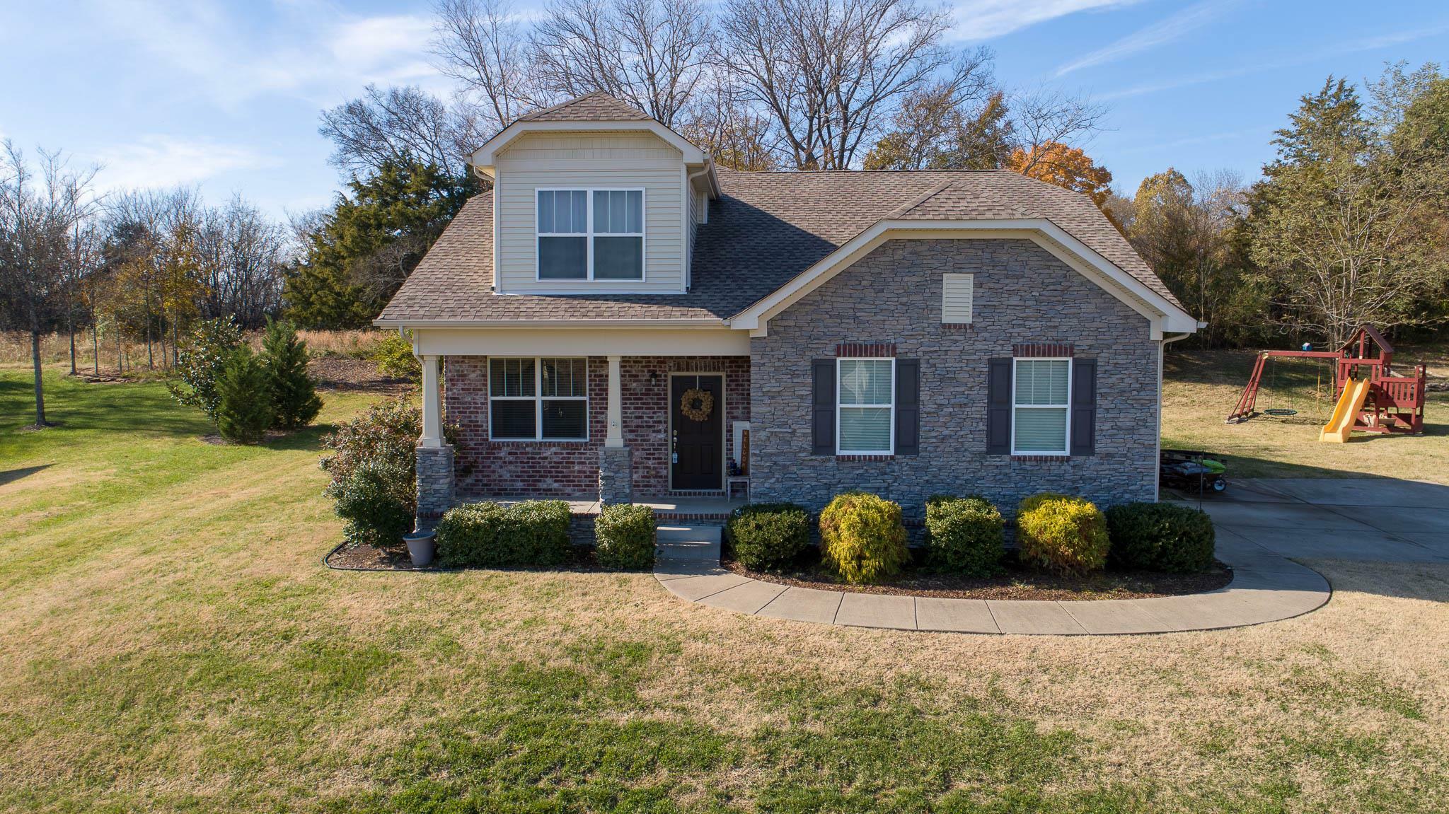 Property Photo:  1008 Blair Oaks Ct  TN 37086 