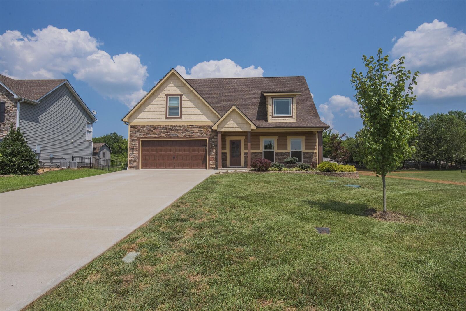 Property Photo: 132 Drema Ct TN 37127