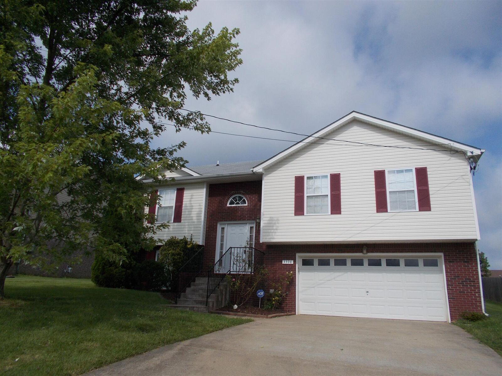 Property Photo:  3398 Queensbury Rd  TN 37042 