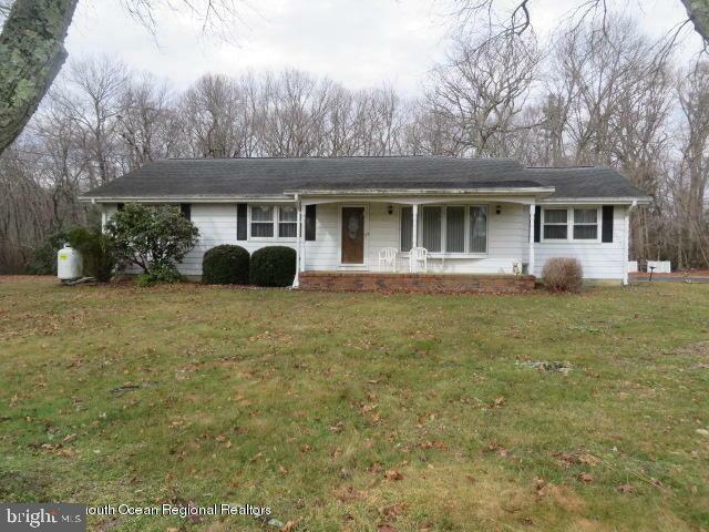 Property Photo:  398 Lakewood Road 398  NJ 08533 