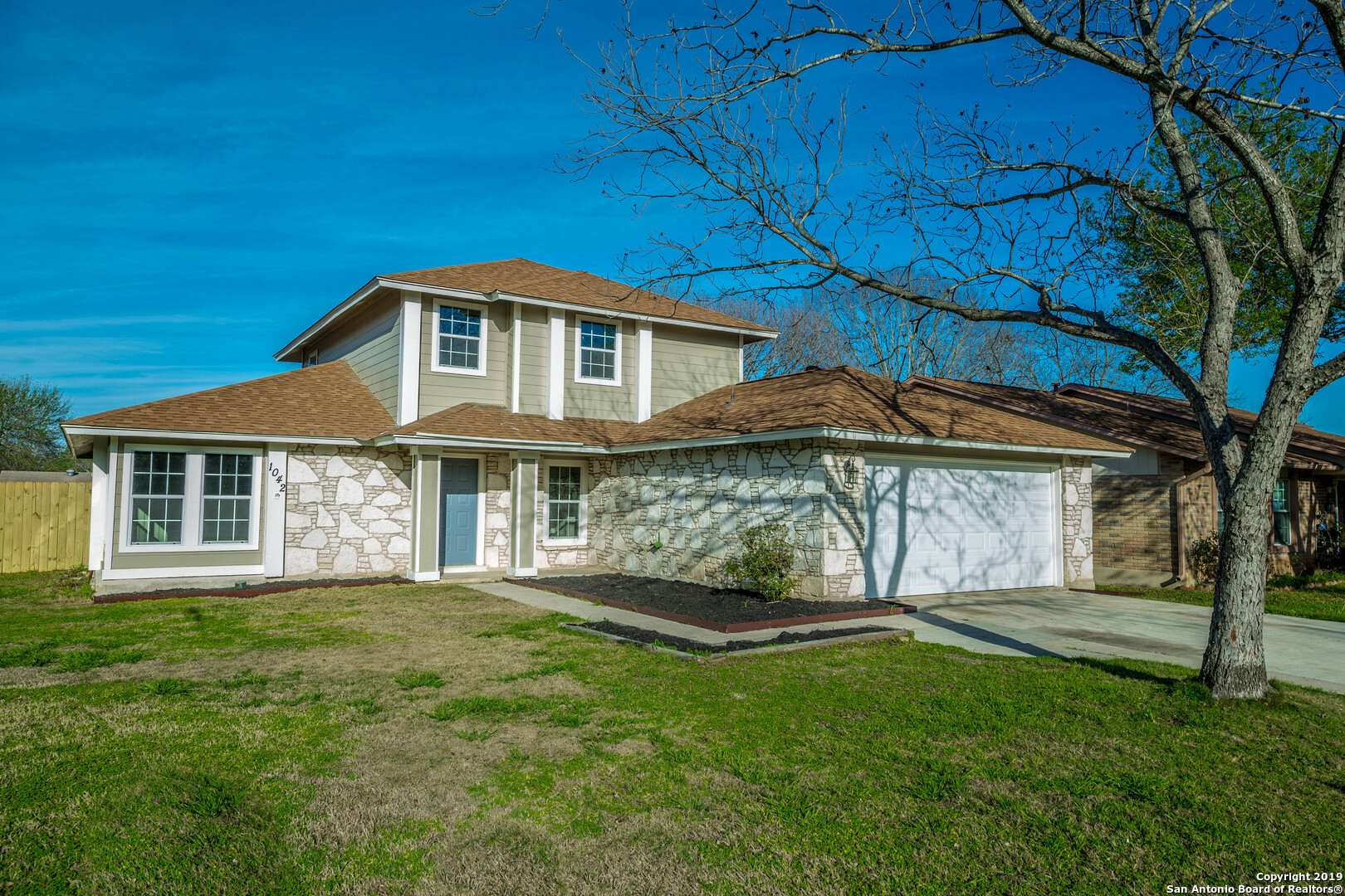 Property Photo:  1042 S Ellison Dr  TX 78245 