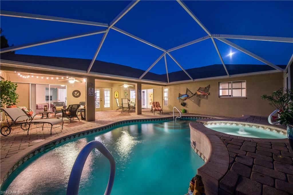 Property Photo: 220 SW 47th Street FL 33914
