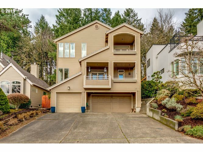 Property Photo: 29 Spinosa OR 97035