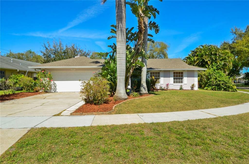 Property Photo:  8792 Alegre Circle  FL 32836 