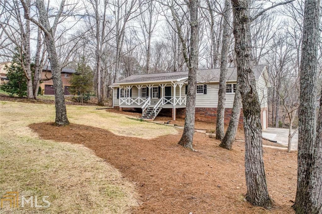 Property Photo:  161 Valley Ridge Dr  GA 30115 