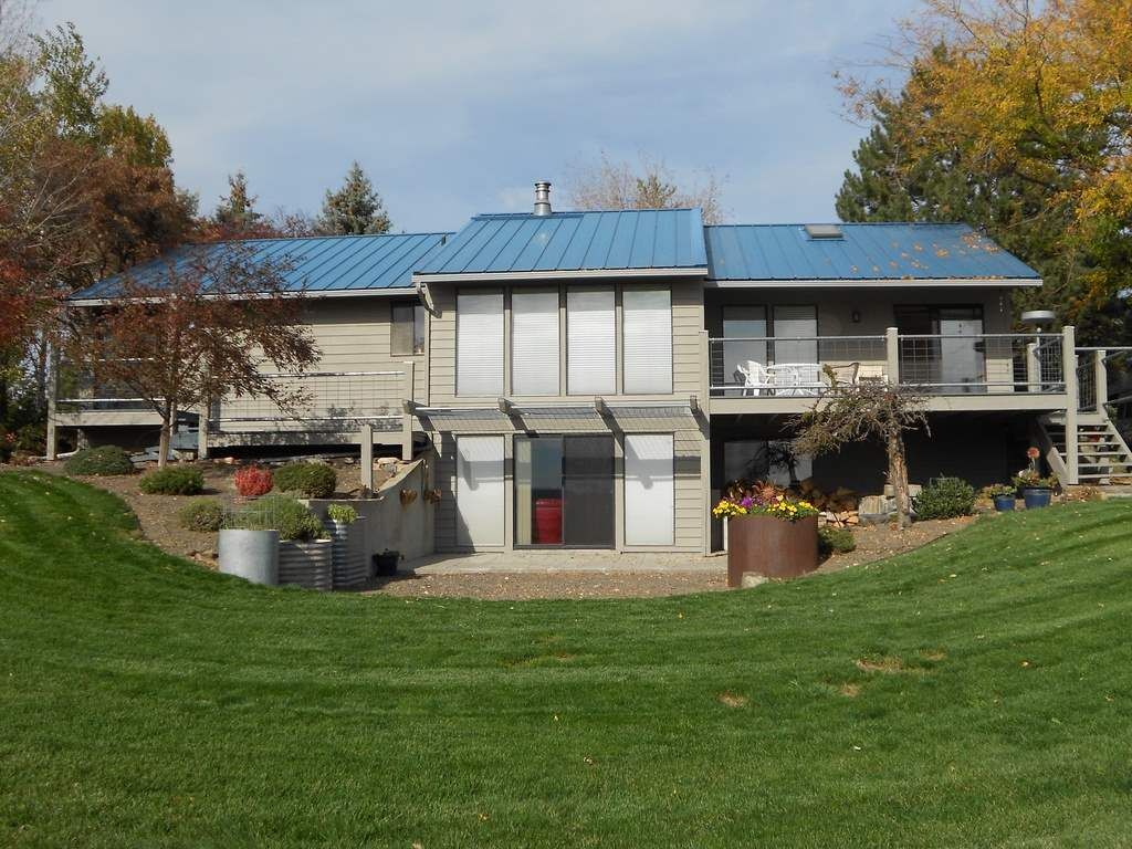 Property Photo: 5712 E Weger Rd WA 99036