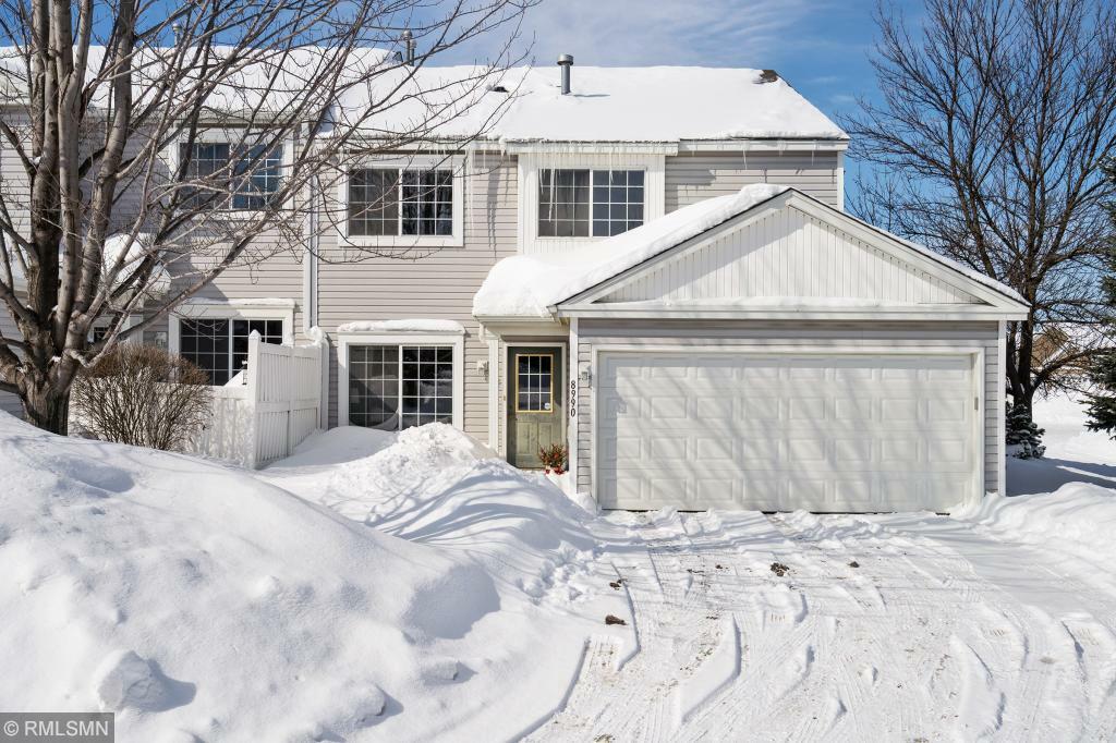 Property Photo:  8990 Scarlet Globe Drive  MN 55347 