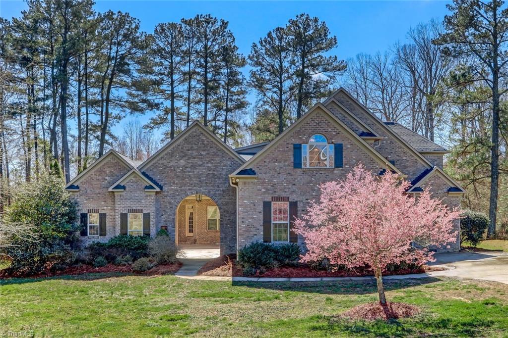 Property Photo: 6977 Kellam Ridge Drive NC 27455