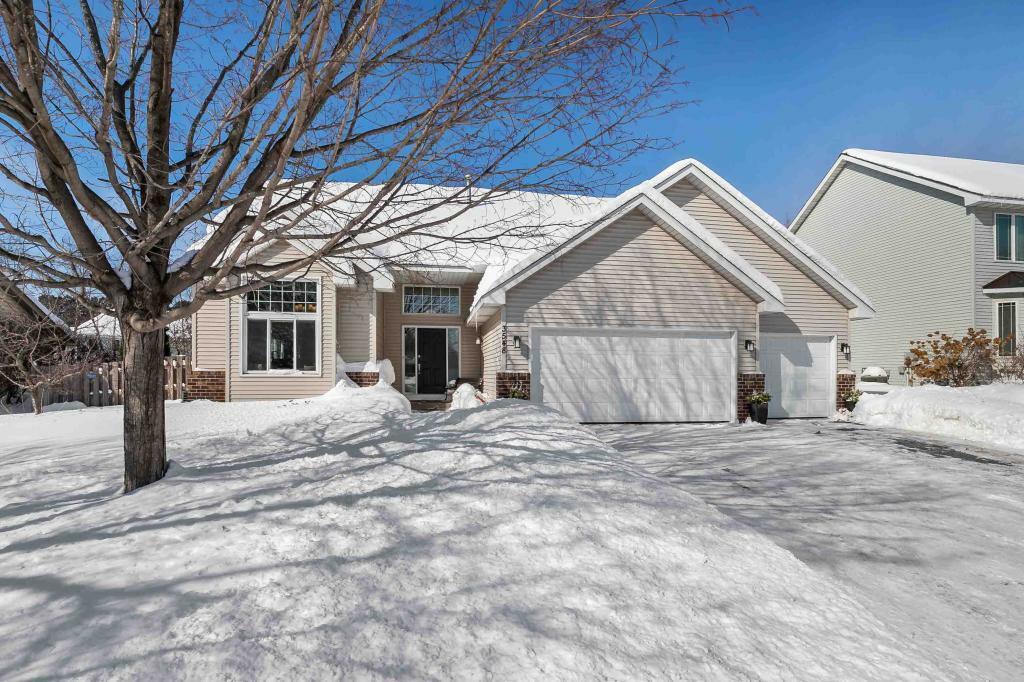 Property Photo:  3548 N View Lane  MN 55125 