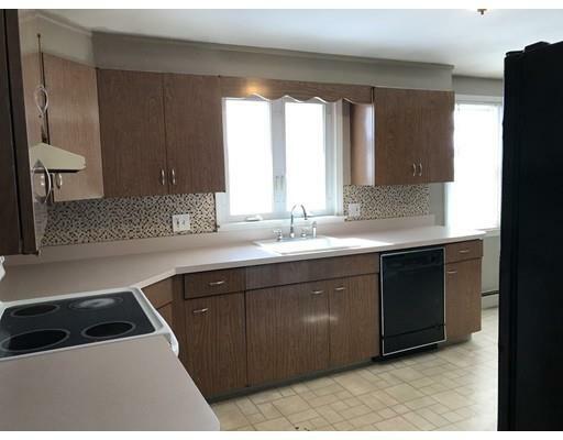 Property Photo: 27 Hawthorn St MA 01020