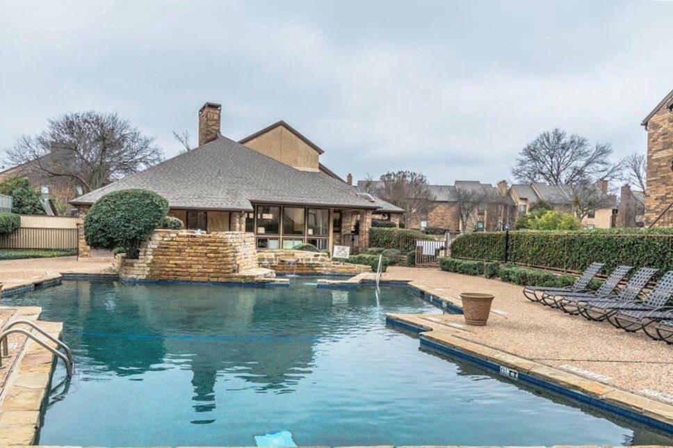 Property Photo:  1105 Calico Lane 1614  TX 76011 