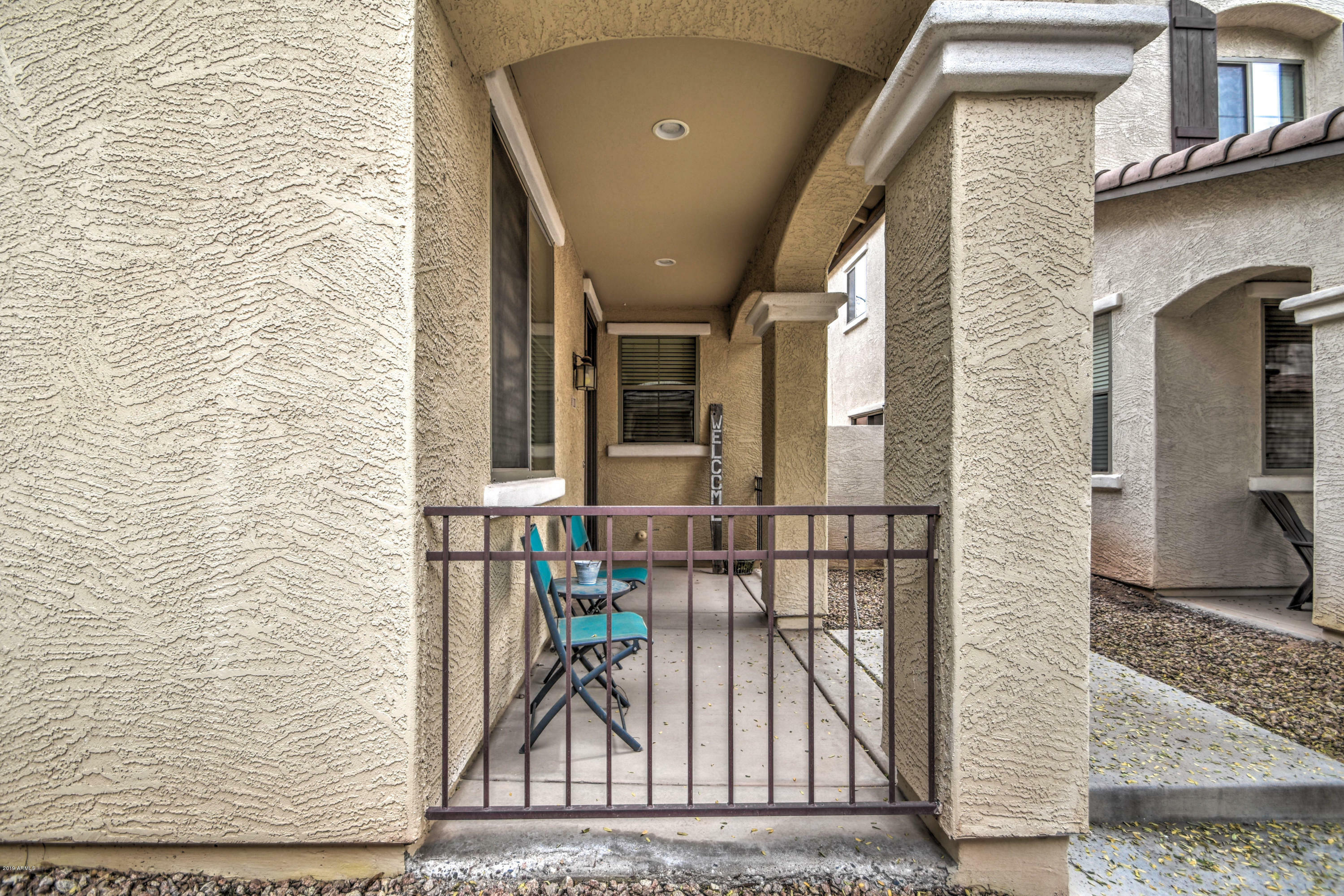 Property Photo: 110 E Palomino Drive AZ 85296