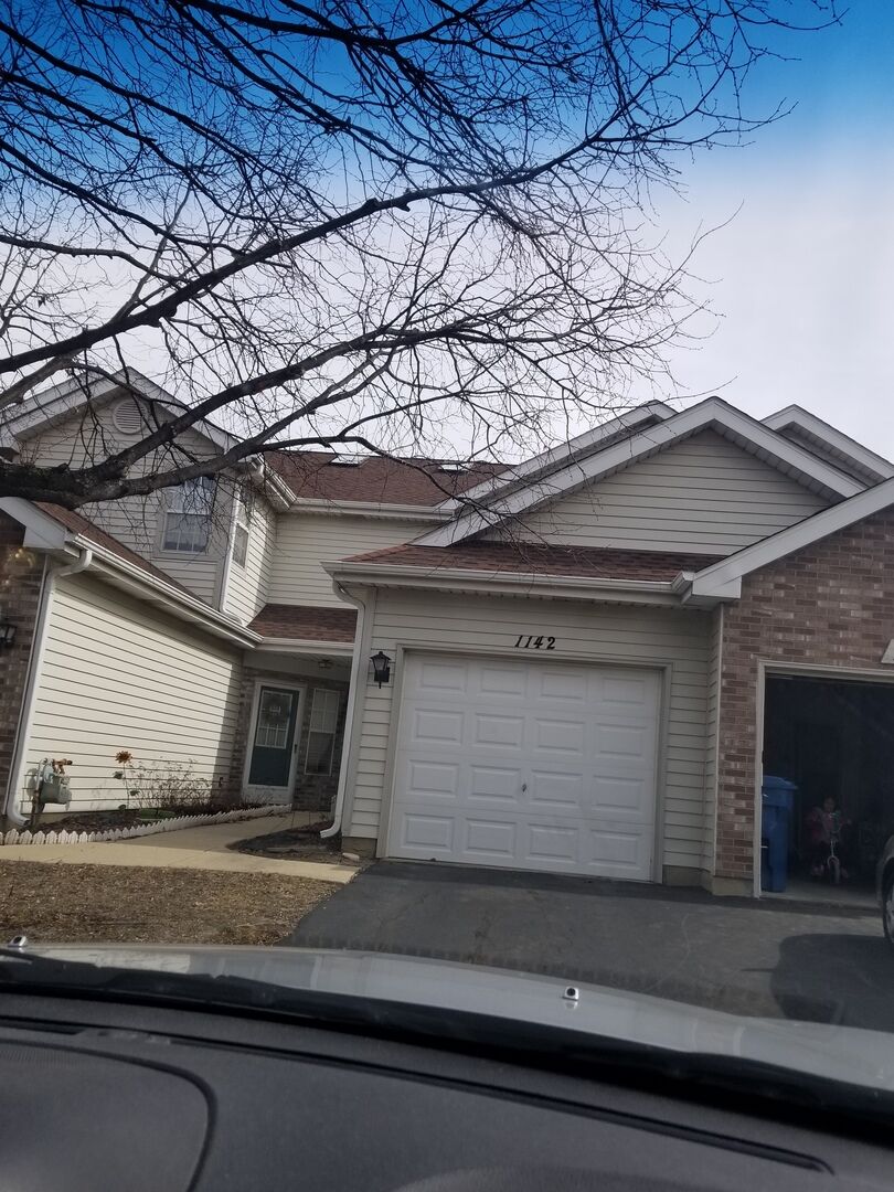 Property Photo:  1142 Regency Drive 1142  IL 60193 