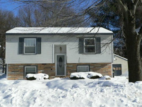 Property Photo:  224 River Bank Rd  NH 03103 