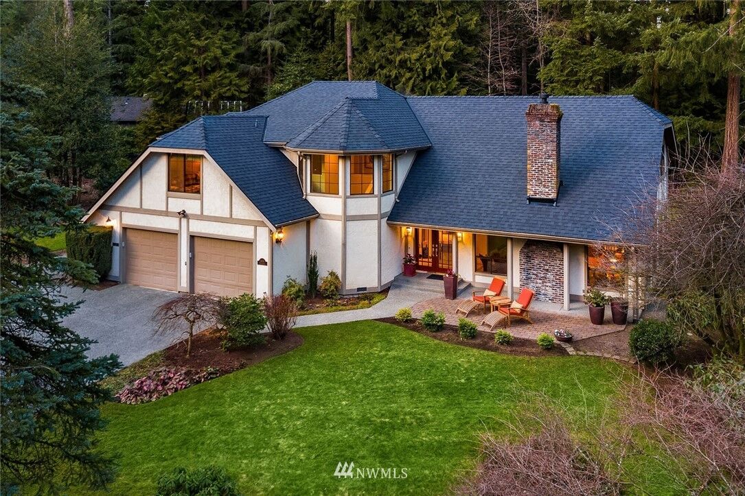 Property Photo:  3406 134th Avenue NE  WA 98005 