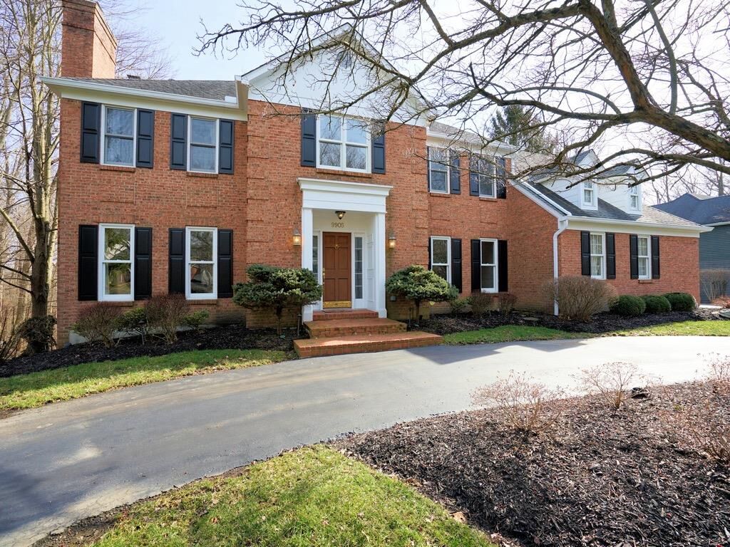 Property Photo: 9905 Huntersrun Lane OH 45242