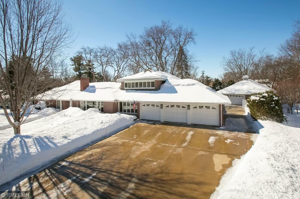 Property Photo:  418 Hollyhock Lane  MN 55343 