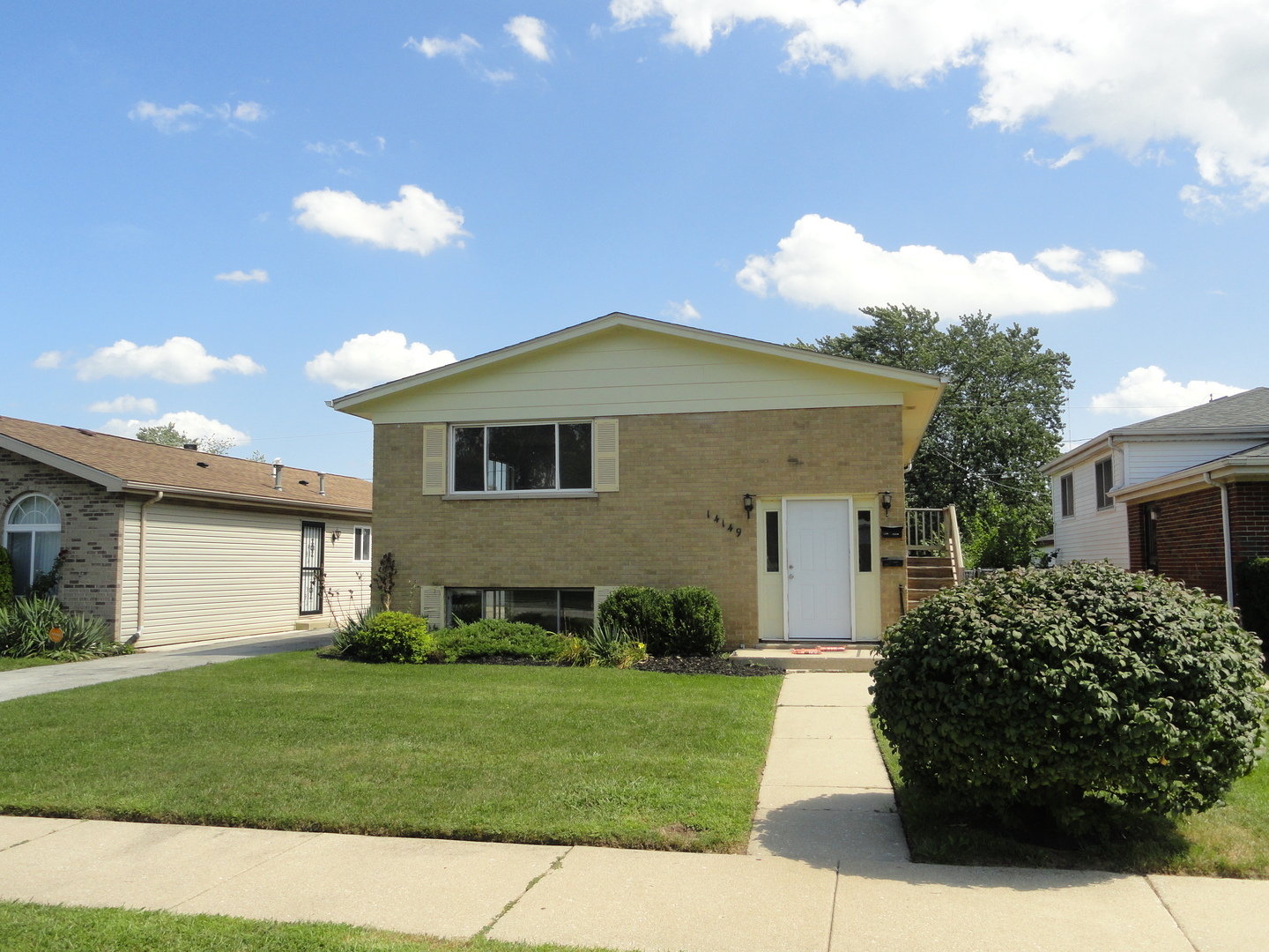 Property Photo:  14149 South Saginaw Avenue South  IL 60633 