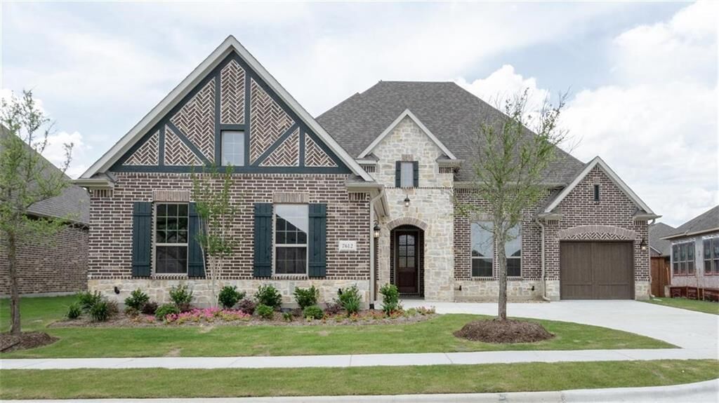 Property Photo: 7612 Windsor TX 75056