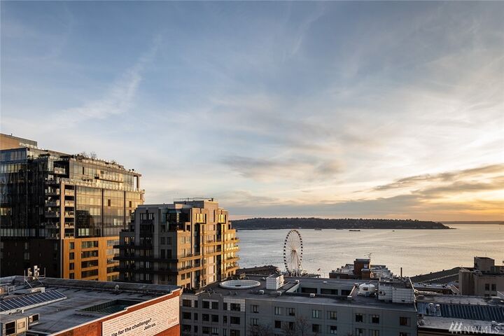 1415 2nd Ave 1009  Seattle WA 98101 photo