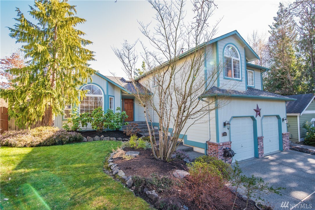 Property Photo:  17607 Saint Andrews Ct  WA 98223 