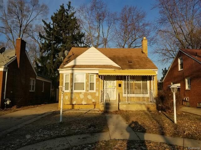 Property Photo:  18271 Lesure Street  MI 48235 