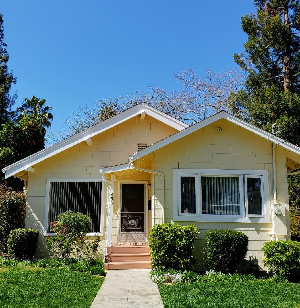 Property Photo:  430 Mountain View Avenue  CA 94041 