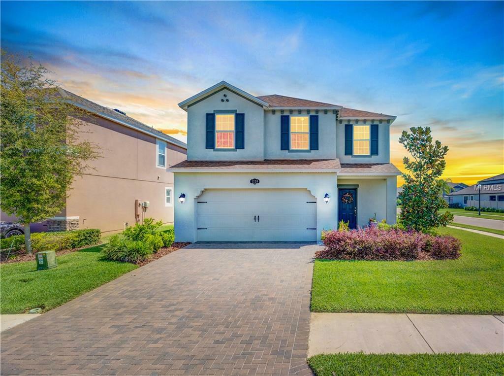 Property Photo:  1730 Oak Hammock Court  FL 33558 