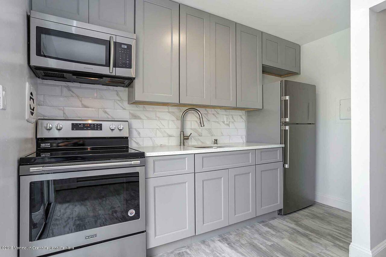 Property Photo:  96 East Avenue 86  NJ 07716 