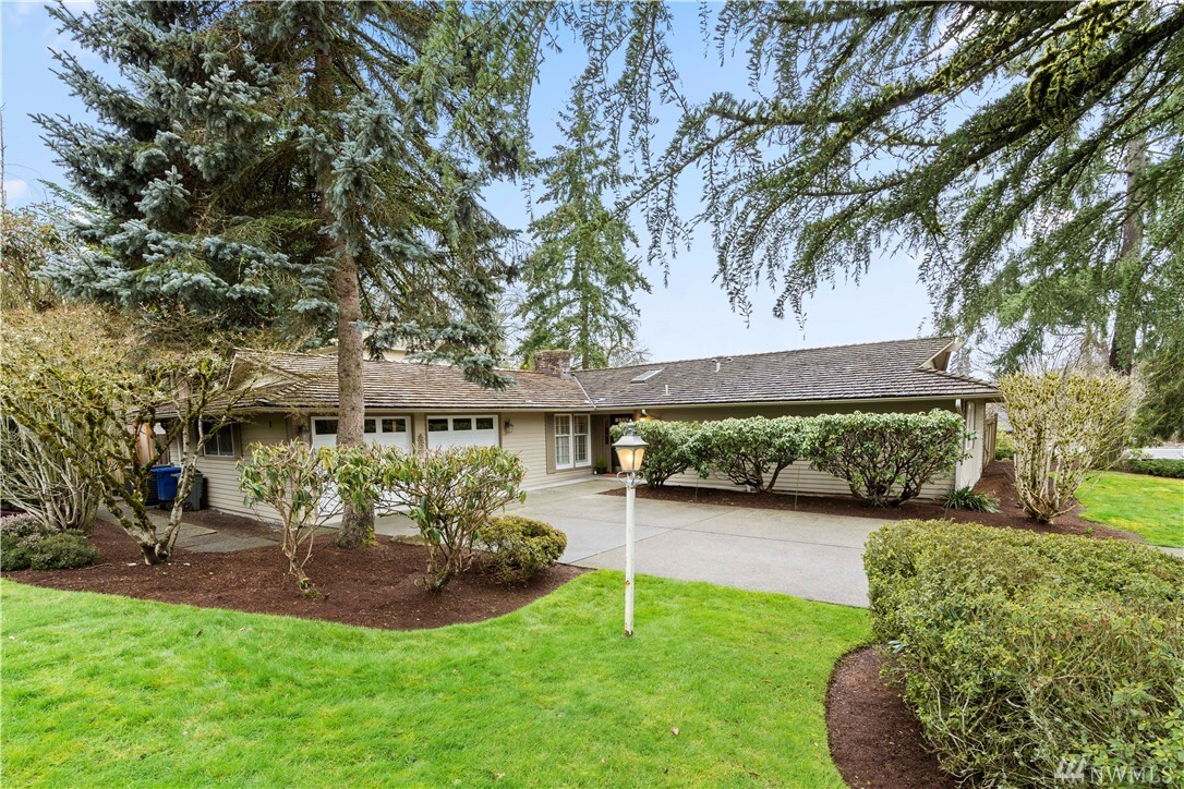 Property Photo: 1205 179th Place NE WA 98008