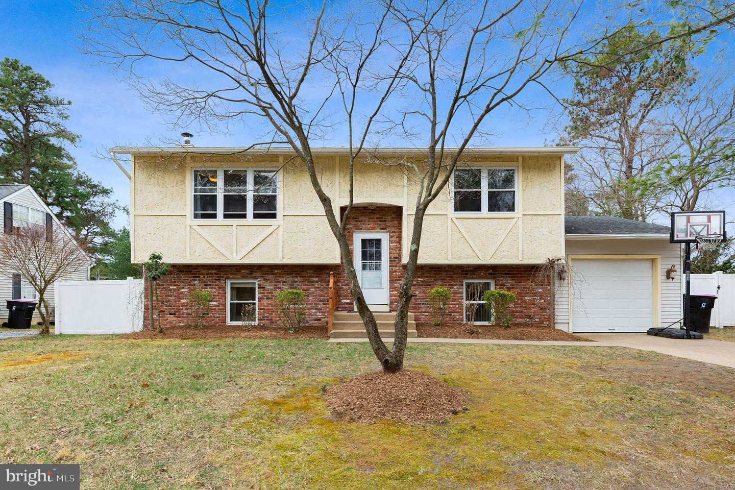 Property Photo: 7 Lisa Drive NJ 08012