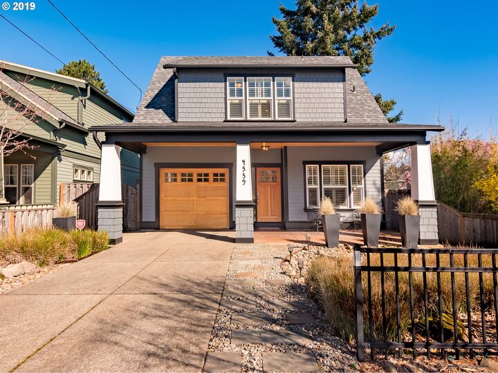 4539 NE Mason St  Portland OR 97218 photo